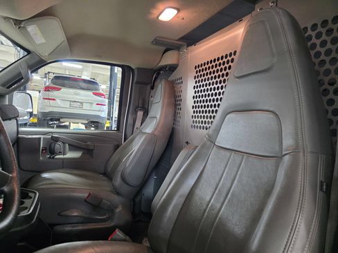 Used 2025 Chevrolet Express 2500 w/ Communications Package RWD image 14