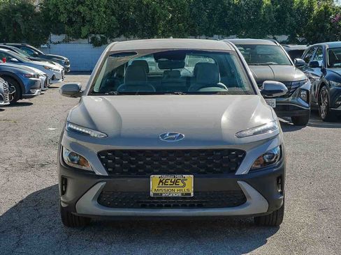 Certified 2023 Hyundai Kona SE image 2