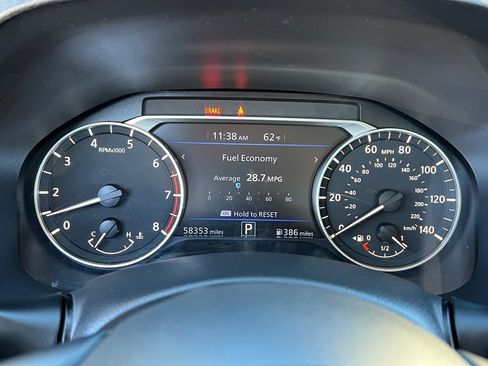 Used 2022 Nissan Altima 2.5 SV image 25