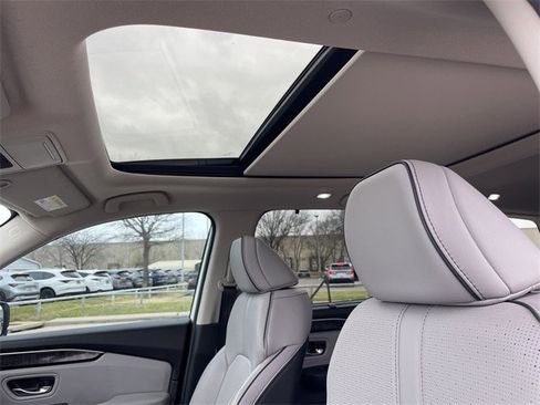 Certified 2025 Honda Pilot Elite image 25