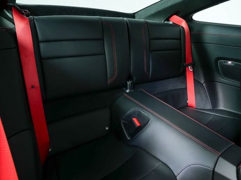 Certified 2025 Porsche 911 Carrera GTS image 19