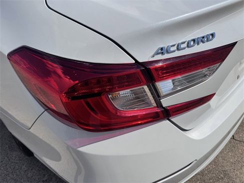 Used 2019 Honda Accord EX-L image 27
