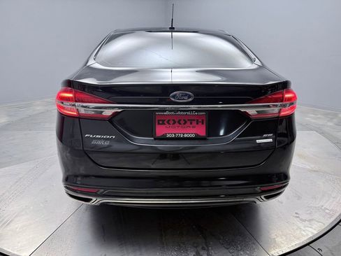 Used 2017 Ford Fusion SE image 6