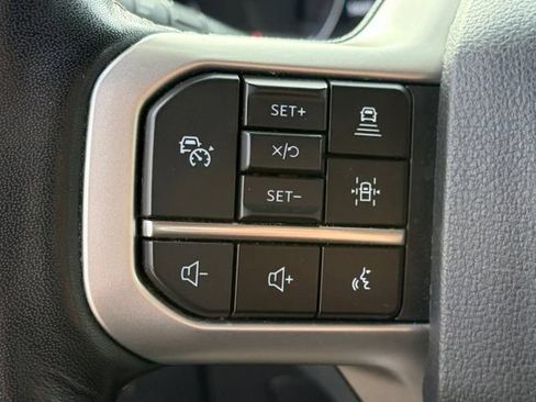 Used 2024 Ford Expedition Limited RWD image 8