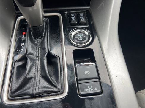 Used 2022 Mitsubishi Eclipse Cross SEL image 28