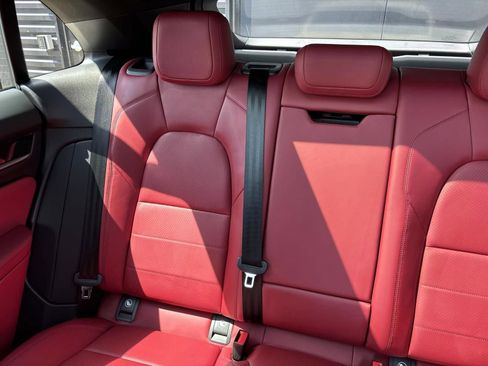 Certified 2025 Porsche Macan 4S Electric image 39