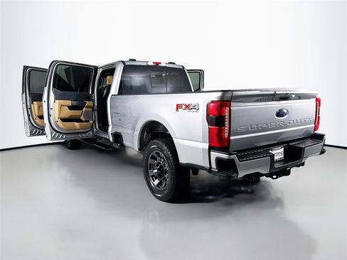 Used 2024 Ford F350 Lariat w/ Sport Appearance Package image 30