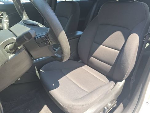 Used 2024 Chevrolet Malibu LT FWD image 20