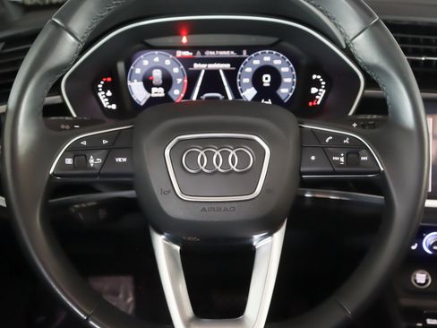 Used 2023 Audi Q3 2.0T Premium w/ Black Optic Sport Package AWD/4WD image 16