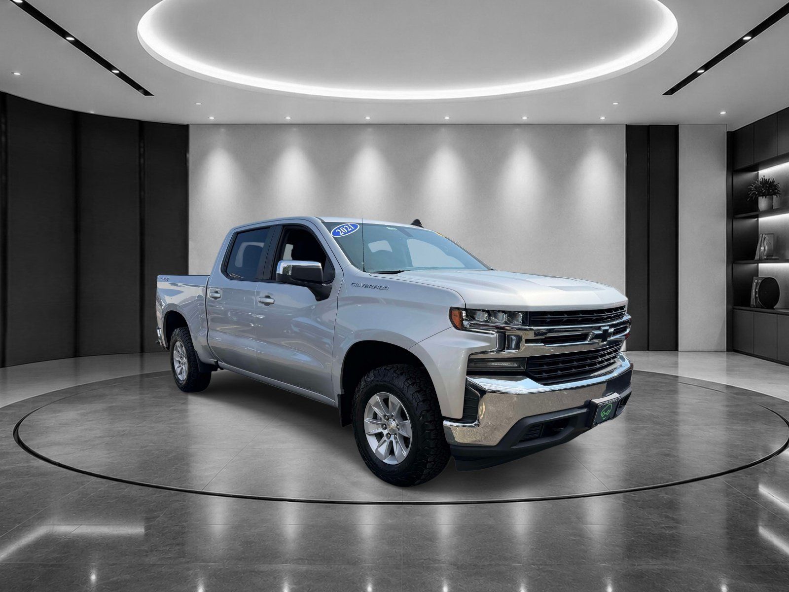 Used 2021 Chevrolet Silverado 1500 LT w/ Bed Protection Package AWD/4WD image 2