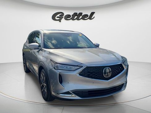 Used 2023 Acura MDX SH-AWD w/ Technology Package image 3