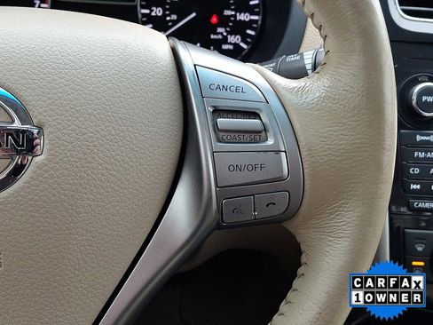 Used 2013 Nissan Altima 2.5 SL w/ Technology Pkg FWD image 24