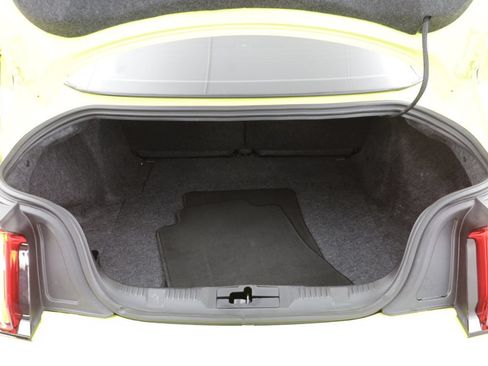 Used 2021 Ford Mustang GT Premium w/ Black Accent Package RWD image 17
