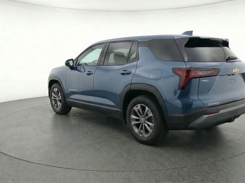 Used 2025 Chevrolet Equinox LT AWD/4WD image 6