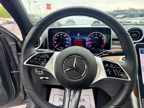 Used 2024 Mercedes-Benz C 300 Sedan image 13