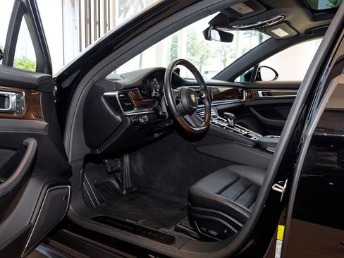 Used 2023 Porsche Panamera Platinum Edition RWD image 25