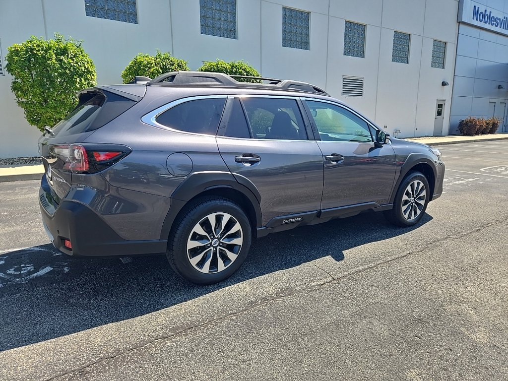 Used 2024 Subaru Outback Limited AWD/4WD image 8