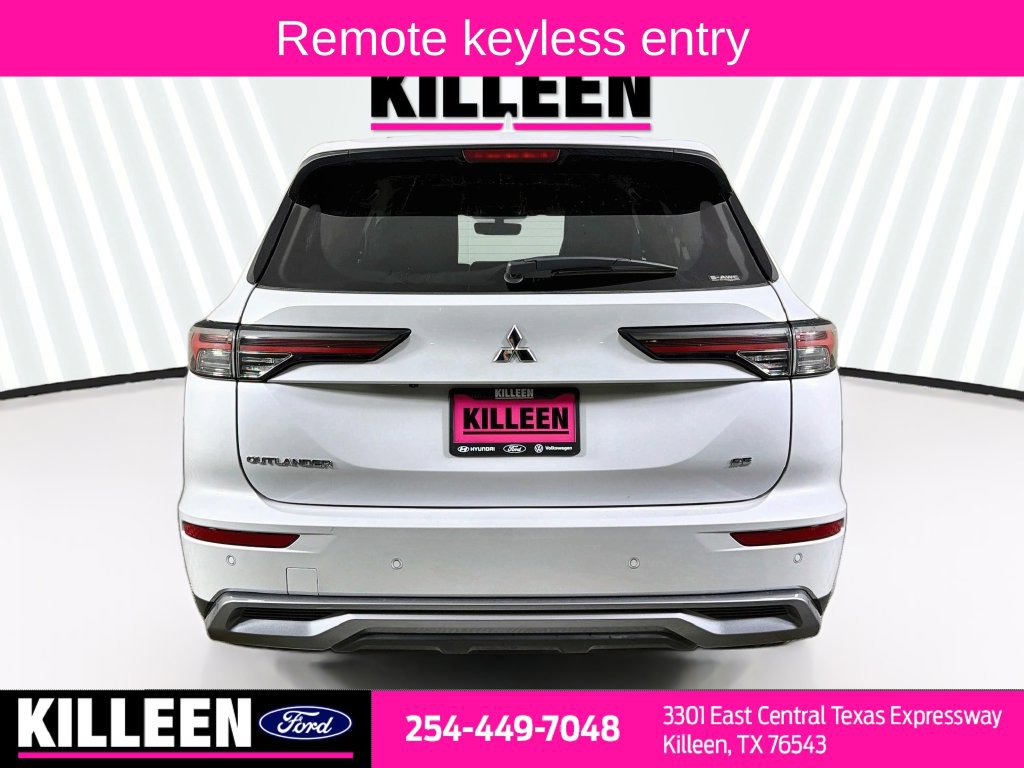 Used 2025 Mitsubishi Outlander SE AWD/4WD image 7