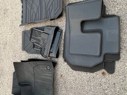 Used 2020 Chevrolet Traverse High Country image 51