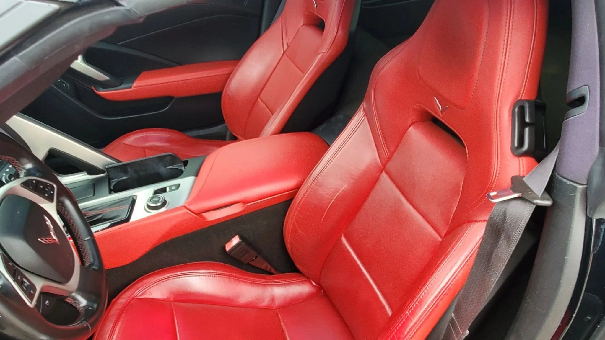 Used 2014 Chevrolet Corvette Stingray Coupe w/ 2LT Preferred Equipment Group RWD image 22