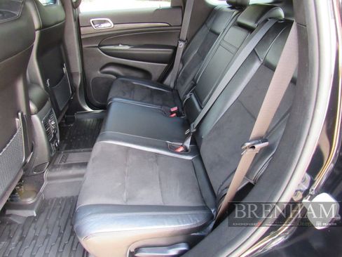 Used 2021 Jeep Grand Cherokee Laredo X RWD image 14