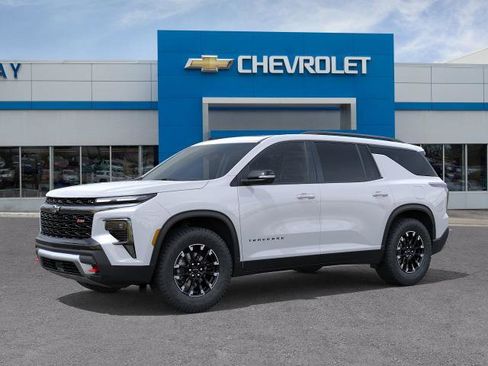 New 2026 Chevrolet Traverse Z71 w/ Driver Confidence Package AWD/4WD image 38