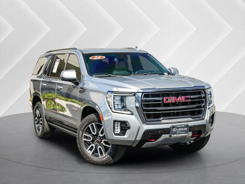 Used 2024 GMC Yukon AT4 w/ AT4 Premium Package AWD/4WD image 1