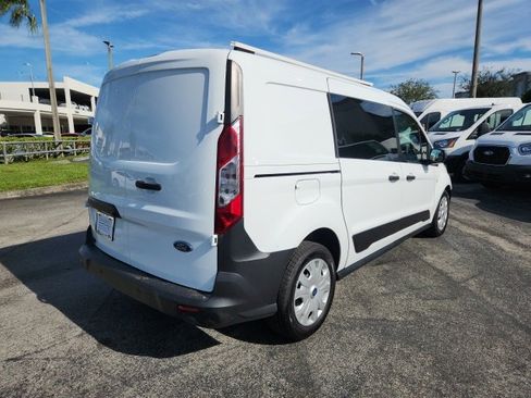 Used 2022 Ford Transit Connect XL image 6