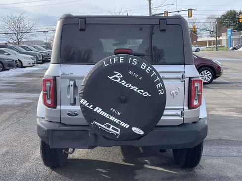 Used 2023 Ford Bronco Outer Banks image 4