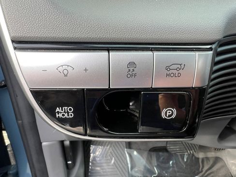 Used 2024 Hyundai Ioniq 5 SEL image 18