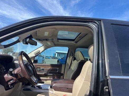 Used 2018 RAM 2500 Longhorn w/ Longhorn Southfork Package image 9