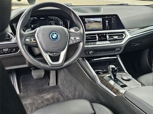 Used 2022 BMW 330e xDrive w/ Premium Package AWD/4WD image 75