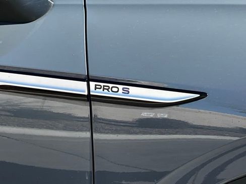 Used 2024 Volkswagen ID.4 Pro S image 9