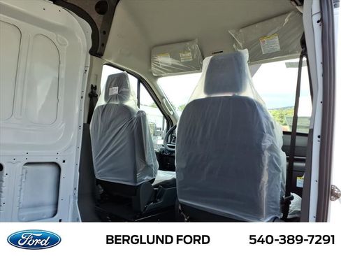 New 2025 Ford Transit 250 148 High Roof AWD image 8