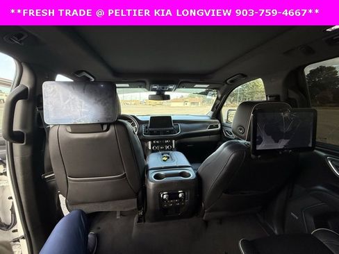 Used 2021 GMC Yukon XL SLT w/ SLT Luxury Plus Package image 17