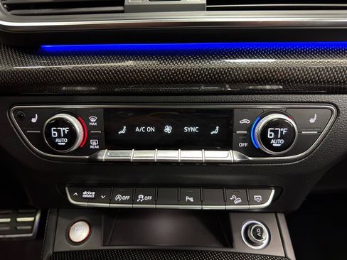 Used 2018 Audi SQ5 Prestige AWD/4WD image 22