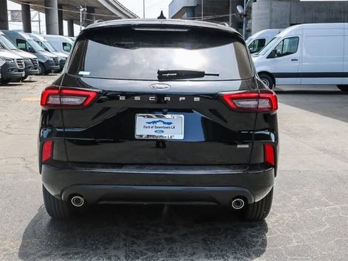 New 2024 Ford Escape ST-Line w/ Equipment Group 301A image 6