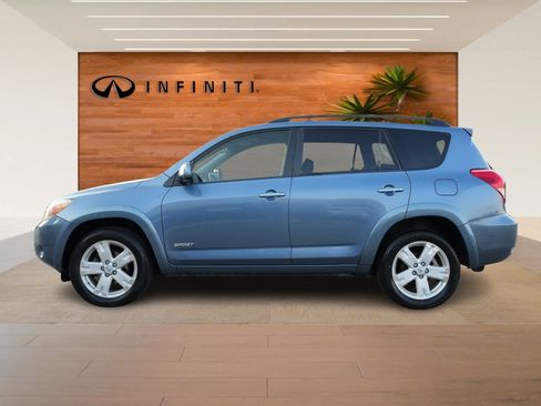 Used 2007 Toyota RAV4 Sport w/ Tow Prep Pkg image 4