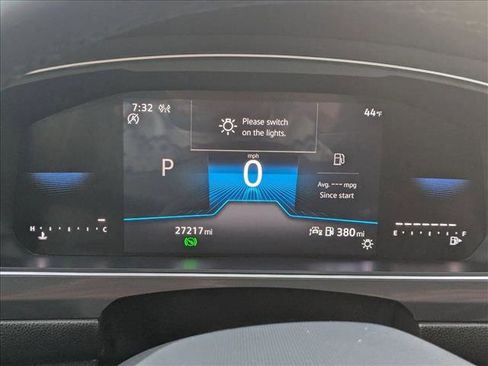 Used 2024 Volkswagen Tiguan Wolfsburg Edition image 11