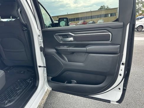 Used 2025 RAM 1500 Big Horn AWD/4WD image 21