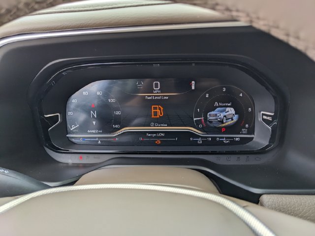 Used 2023 GMC Yukon XL Denali RWD image 36