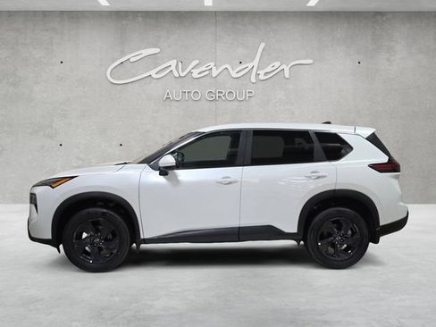 New 2026 Nissan Rogue SV FWD image 13