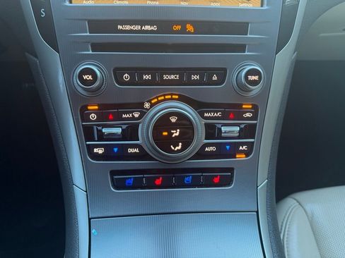 Used 2018 Lincoln MKZ Reserve w/ Technology Package image 37