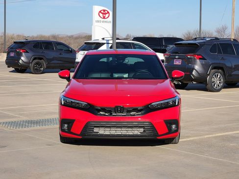 Used 2023 Honda Civic Sport Touring image 6