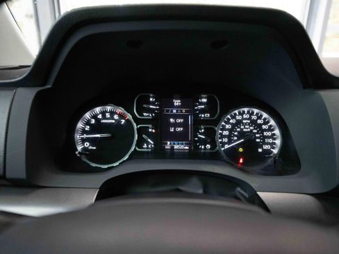 Used 2018 Toyota Tundra SR5 w/ TRD Off Road Package AWD/4WD image 16