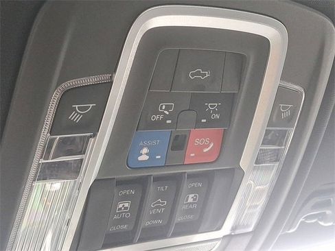 Used 2020 RAM 3500 Limited image 28