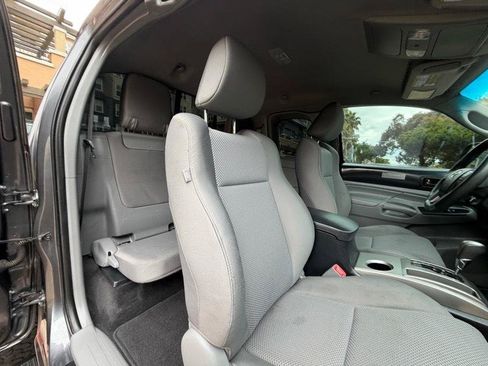 Used 2013 Toyota Tacoma PreRunner w/ TRD Off-Road Pkg RWD image 56
