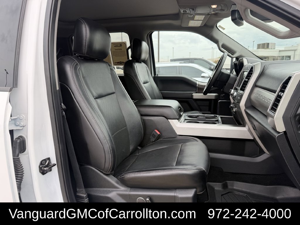 Used 2019 Ford F250 Lariat w/ Lariat Ultimate Package AWD/4WD image 31
