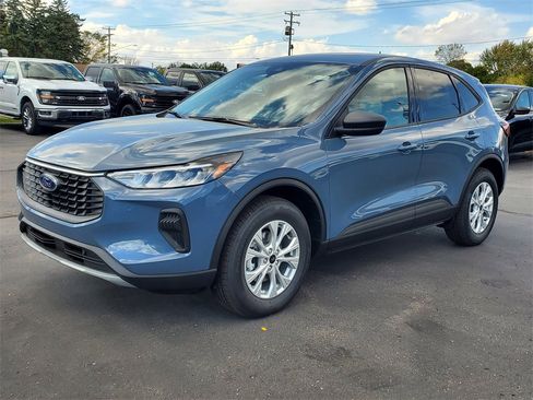 New 2026 Ford Escape Active w/ Cold Weather Package image 3