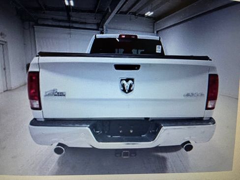 Used 2017 RAM 1500 Big Horn AWD/4WD image 5